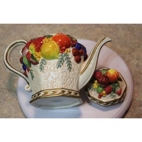 Fitz & Floyd Venezia Italia Fruit Teapot - Picture 3 of 5